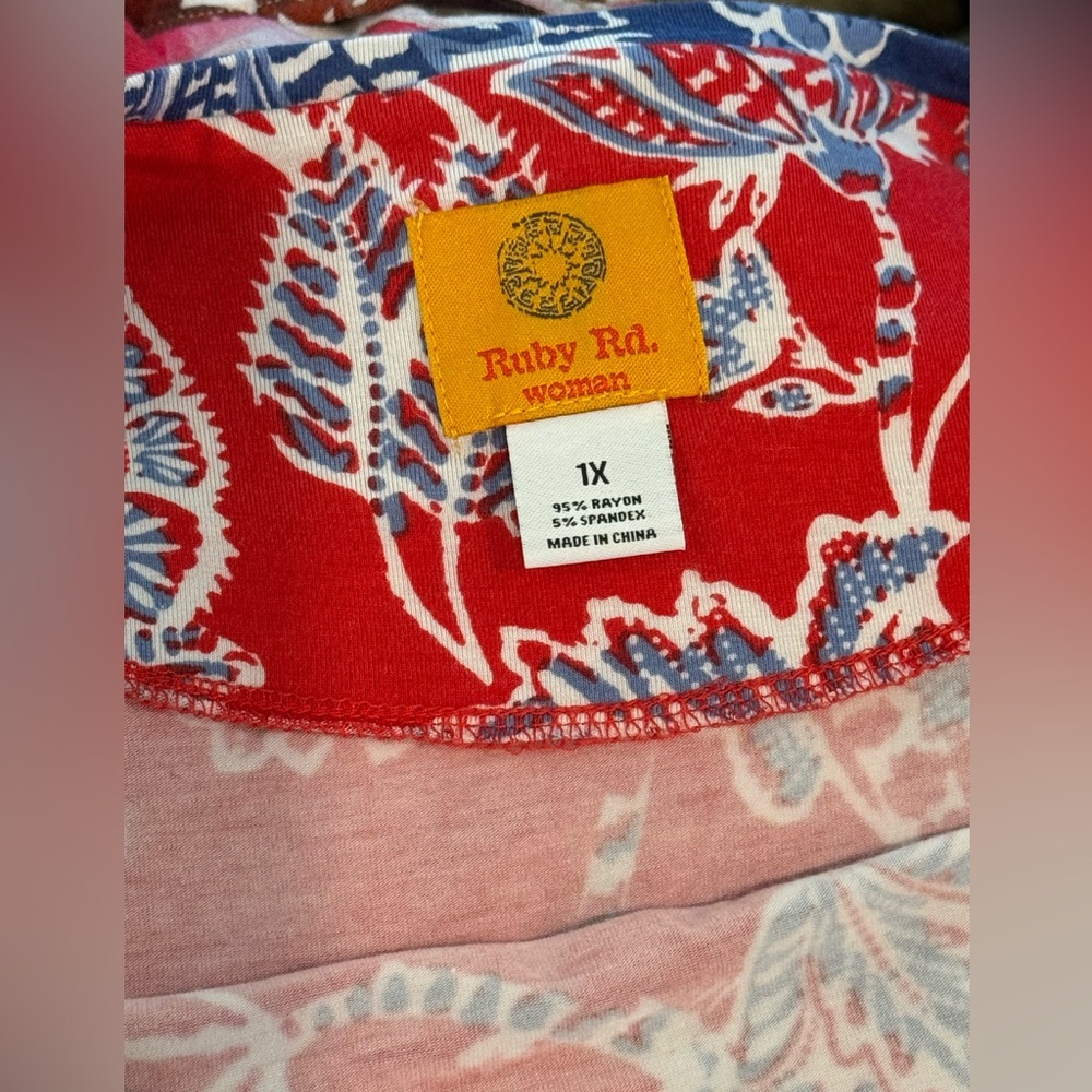 Ruby Rd. Red and Blue Floral Tunic - Picture 7 of 7